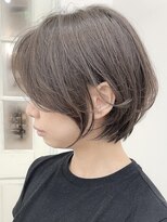 アイヴィー(IVY)&nbsp;ふんわりショートボブ　レイヤーカット　シースルーバング　水越