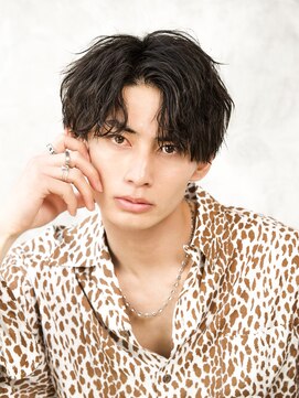 アルファ 新宿(alpha) サーフカール/ 刈り上げセンターパート/ブルーブラック[新宿駅]