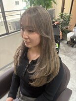 ミミー(mimiiy)&nbsp;梅田グレージュ/レイヤーカット/顔周りカット