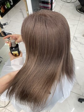 ラピス 渋谷本店(Lapis) ココアグレージュ/ホワイトグレージュ/ミニウルフ