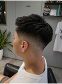 アイロンパーマ/ミドルスキンフェード/クルーカット