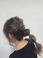 ワースホワイル(WORTH WHILE)&nbsp;たまねぎアレンジ/外ハネボブ/アッシュブラウン/ネオウルフ