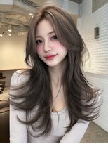 レビジュヘアー(LEVIJU HAIR)&nbsp;デザインカラー/レイヤーカット/ウェットヘア/オリーブベージュ