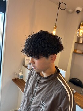 ビーグレイス パティオ メンズ×動きが出るパーマ