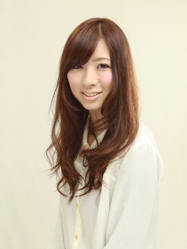 ルーチェ(Luce) ロング/抜け感ロング/顔周りレイヤー/レイヤーカット/透明感