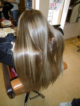 デザインヘアー ピアジェ 橿原店(DESIGN HAIR PIAGET) ☆KIRARAブリーチ使用KIRARAグラデーションカラー極☆