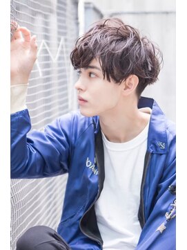 ケアリー 武蔵小杉(Carelly) メンズアップバング×束感ショートマッシュ