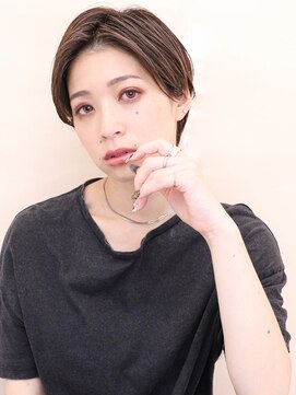 トライポッド(TRIPOD) 大人かわいい小顔ショート0201