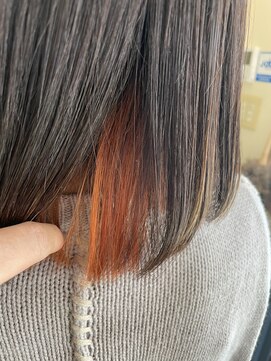 フレイムスヘアーアンドリラックス 西川口店 オレンジインナーカラー