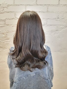 イーハトーヴヘアー(Yehatov) 【セピアグレージュ】×波巻きウエーブ