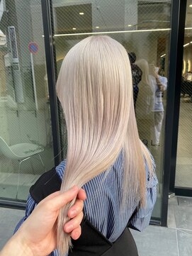 ソル 栄矢場町(SOL) ホワイトブロンド