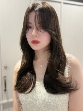 エン クラン バイ ヘッドライト たまプラーザ南口店(en. clan by HEADLIGHT) くびれ外ハネロングイメチェン美髪