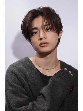 アトラクト 大井町(AttRact) 韓国ヘア　センターパート　フェザーパーマ