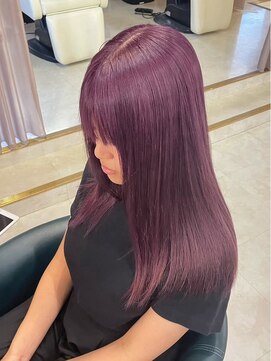 シェリ(che'rie) ブリーチハイライトカラーミルクティーベージュレイヤーカット