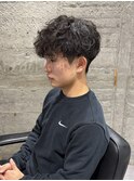 刈り上げセンターパート/波巻きツイストスパイラル/太田
