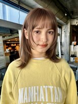 ノラジャーニー(NORA Journey)&nbsp;【阿形】ミディアムレイヤーカットウルフカットヘーゼルベージュ