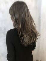 リルア 博多(LIRUA)&nbsp;グレージュグラデーションカラー