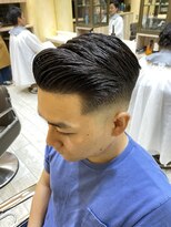 グルーマーズトウキョウ(GROOMER/S TOKYO)&nbsp;フェードカット　ビジネスパートスタイル【GROOMER/S TOKYO】