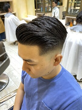 グルーマーズトウキョウ(GROOMER/S TOKYO) フェードカット　ビジネスパートスタイル【GROOMER/S TOKYO】