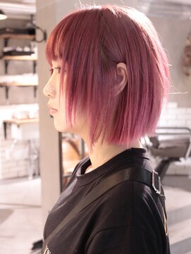 ロリム(RorriM) 前下がり　姫カット　ベビーピンク　ダブルカラー