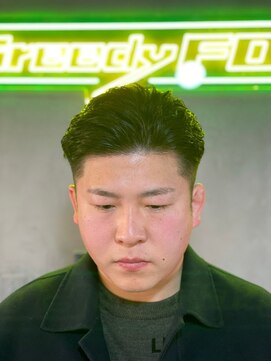 グリーディーフォックス 代々木(Greedy FOX) 韓国マッシュ/センタ-パ-ト/ツイストスパイラル/スキンフェード