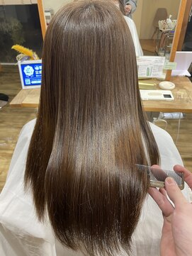 ラミール 学園店(lamiell) ロング/髪質改善/ベージュカラー/縮毛矯正/ツヤ髪