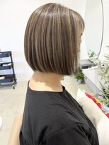 ミュール(mule)&nbsp;白髪ぼかしハイライト/ボブ