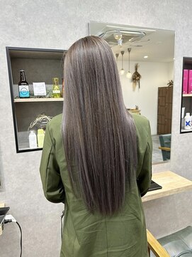 リベストバイジェービー 稲毛(li best. byjb) グレーベージュ/レイヤーロング/アッシュカラー/黒髪【稲毛】