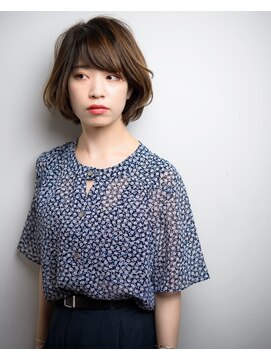 エイチバイシオミエイチ 神戸三宮(H by shiomi H) 【shiomi H】ナチュラルボブ