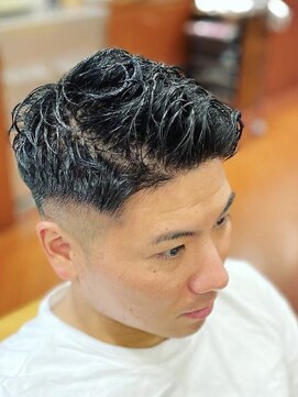 スカイ 亀戸店 (sky) ハイライト/マッシュパーマ/アッシュブラック<理容室>[亀戸]