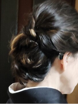 ウーア(Hair Salon UA) ヘアアレンジ