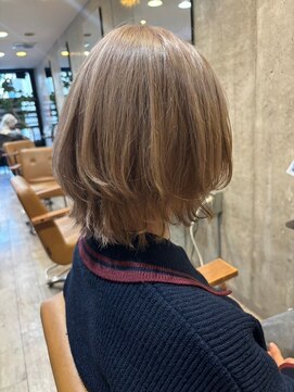 ヘア ルーナ バイ アプリーレ(hair lune by Aprire) 20代30代40代レイヤー シースルーバング 無造作ミディアム