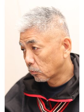 ヘアーアンドグルーミング ヨシザワインク(HAIR&GROOMING YOSHIZAWA Inc.) 50代60代メンズベリーショートソフトモヒカン理容室眉毛カット
