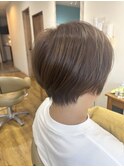 ショートボブ×ナチュラルブラウン