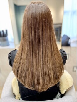 メアリーハリス(Mary Harris)の写真/くせ毛やうねり、広がりでお悩みの方には、ノンアルカリ酸性トリートメントで髪のお悩みを改善します☆