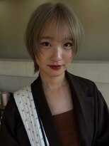 ヴィヴェンテ(VIVENTE.)&nbsp;highblond wolf （黒染め履歴）