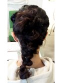 ダウンスタイルのヘアーアレンジ★ワンサイド