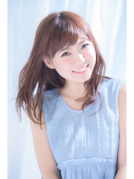 ネオリーブクレア 綱島店(Neolive Krea) 風に揺れるレイヤー[ネオリーブクレア綱島店］'