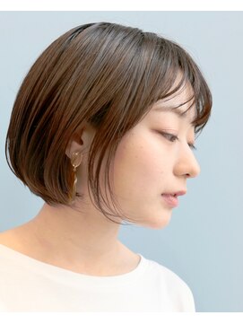 スリー スタンド(THREE STAND) THREE ハンサムショート小顔サイド×ブルージュ