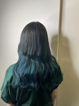 テテ(TETE) エメラルドグリーン 心斎橋×長堀橋