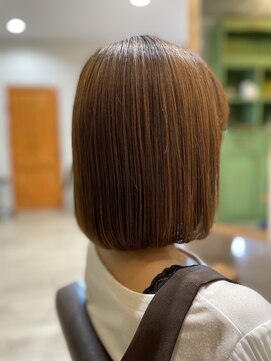 ヘアーアンドメイク シェリ(Hair&Make Cherie) Aラインボブ