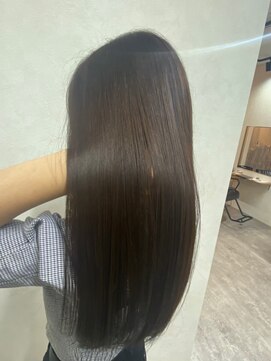 カロル 川口(Calor) 【マイナス5歳を叶える♪】［川口 髪質改善 ヘッドスパ］