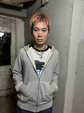 ロイジー(roijir) スパイキーショート×オレンジカラー