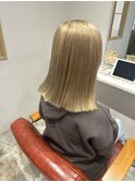ハイトーンベージュ