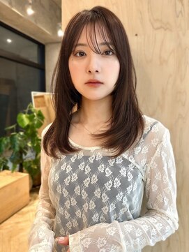 ガーデンヨコハマエスト(GARDEN YOKOHAMA est) ミディアム　レイヤーカット　艶カラー　メルティカラー