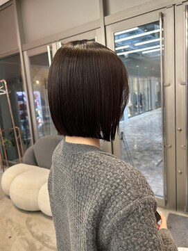 クム(kumu) 韓国へア/レイヤー/顔周り/ボブ/透明感カラー