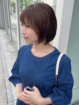 アイウィル(Ai WilL) ブラウンカラー 丸みショート レイヤーボブ 顔周りカット