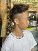 MEN’S HAIR/サーフカール/刈り上げセンターパート/船橋