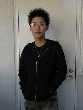 クロム トウキョウ ザ バーバーアルト 神保町店(CHROM TOKYO the Barber ALT) スパイキーショート