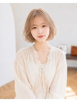 バグズ ヘアデザイン 桔梗が丘店(Baguz HAIR DESIGN)&nbsp;ミルクティーベージュ×切りっぱなしボブ×シースルーバング
